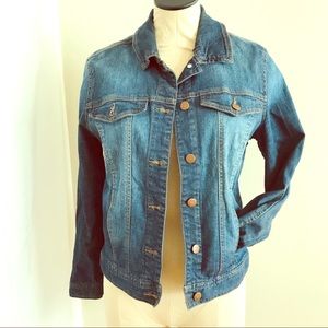 Denim jacket button up with pockets